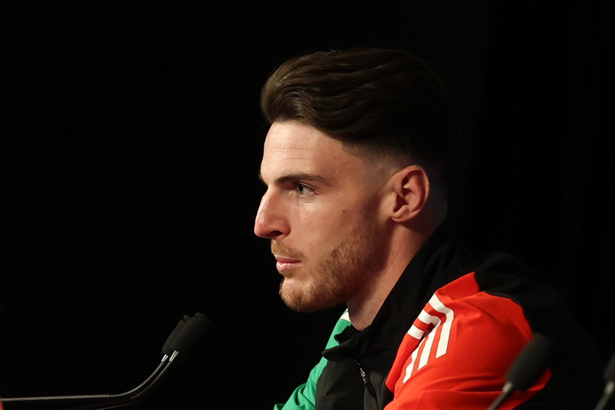 Declan Rice otvorio dušu: "To me jako boli i mučno je!" Declan Rice otvorio dušu: "To me jako boli i mučno je!"