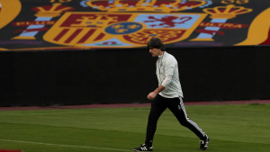 Joachim Low uči španski jezik, nije više tajna koji klub će trenirati nakon Evropskog prvenstva?