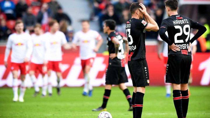 "Ludnica" na BayAreni, Eintracht srušio Schalke u 99. minuti