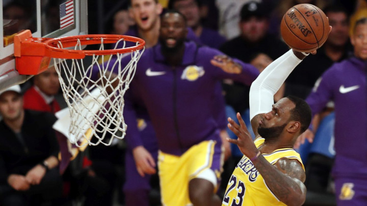 "Ljudi ne znaju koliko su trejdovi nepredvidivi, sve smo uradili da pomognemo LeBronu"