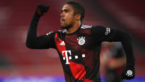 Douglas Costa novo pojačanje Milana?