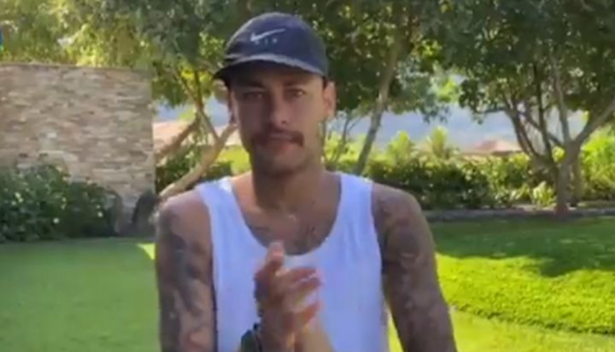 Neymar aplaudirao ljekarima širom svijeta, ali njegov novi imidž je nasmijao sve