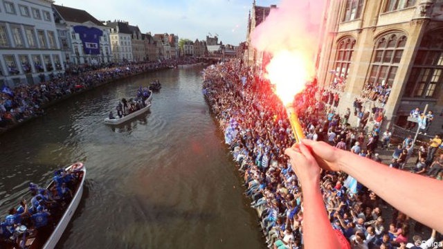 U Gentu živi 250.000 ljudi, više od 120.000 slavilo titulu