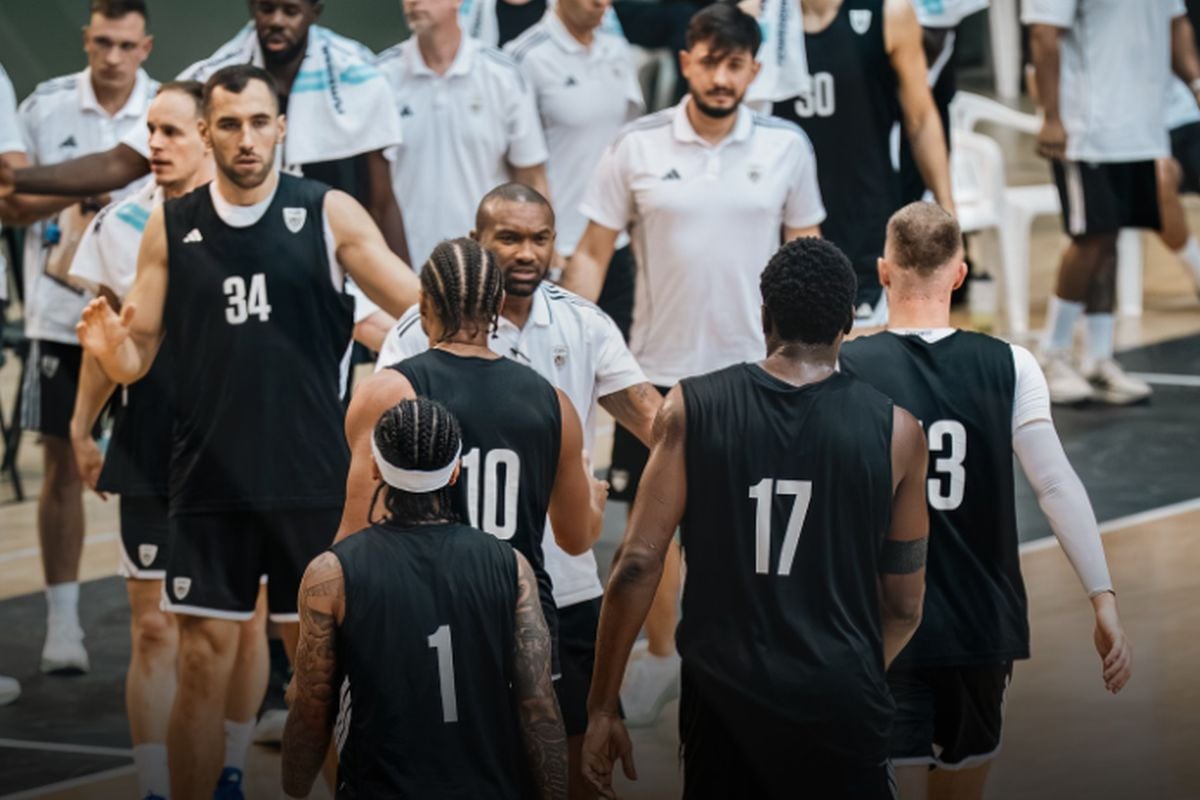 Dubai u problemu pred historijski nastup u Euroligi, ovo bi mogla biti prilika za Kamenjaša Dubai u problemu pred historijski nastup u Euroligi, ovo bi mogla biti prilika za Kamenjaša