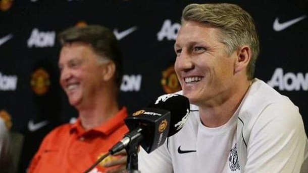 Schweinsteiger: United je veći klub od Bayerna