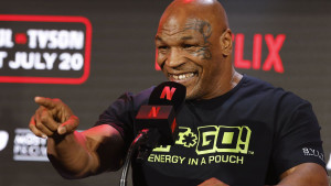 Legendarni Mike Tyson brutalnim tweetom ponizio Jake Paula