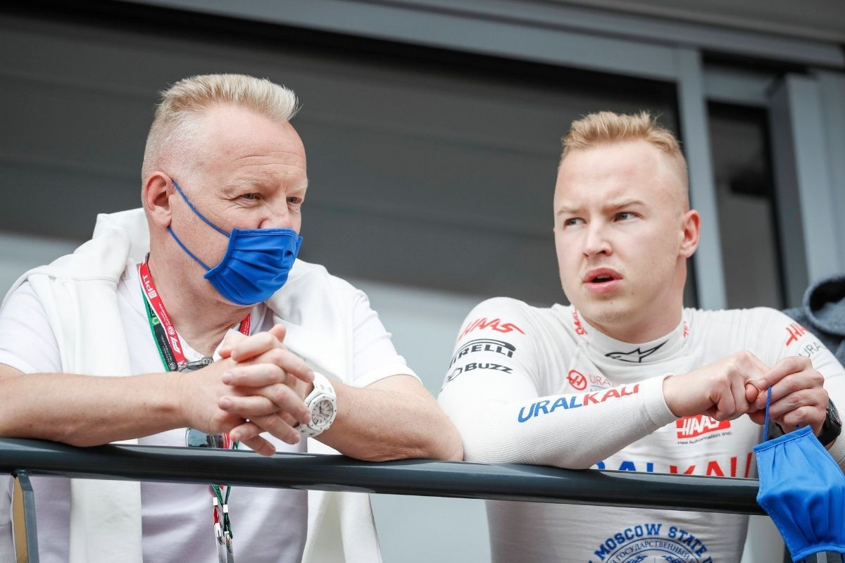 Mazepin pojavom šokirao svijet Formule 1: Evo šta je radio u garaži Alpine! Mazepin pojavom šokirao svijet Formule 1: Evo šta je radio u garaži Alpine!