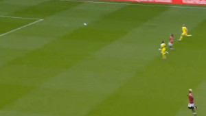 Magija Cavanija: Odavno Old Trafford nešto slično nije vidio i to baš kada su se navijači vratili!