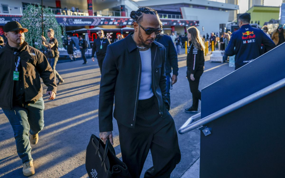 Lewis Hamilton stigao u Maranello! Godspodski stajling i potez koji je oduševio sve u Ferrariju