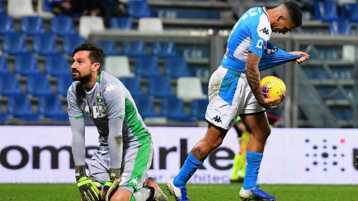 Napoli autogolom u 96. minuti stigao do pobjede protiv Sassuola i prekinuo crni niz
