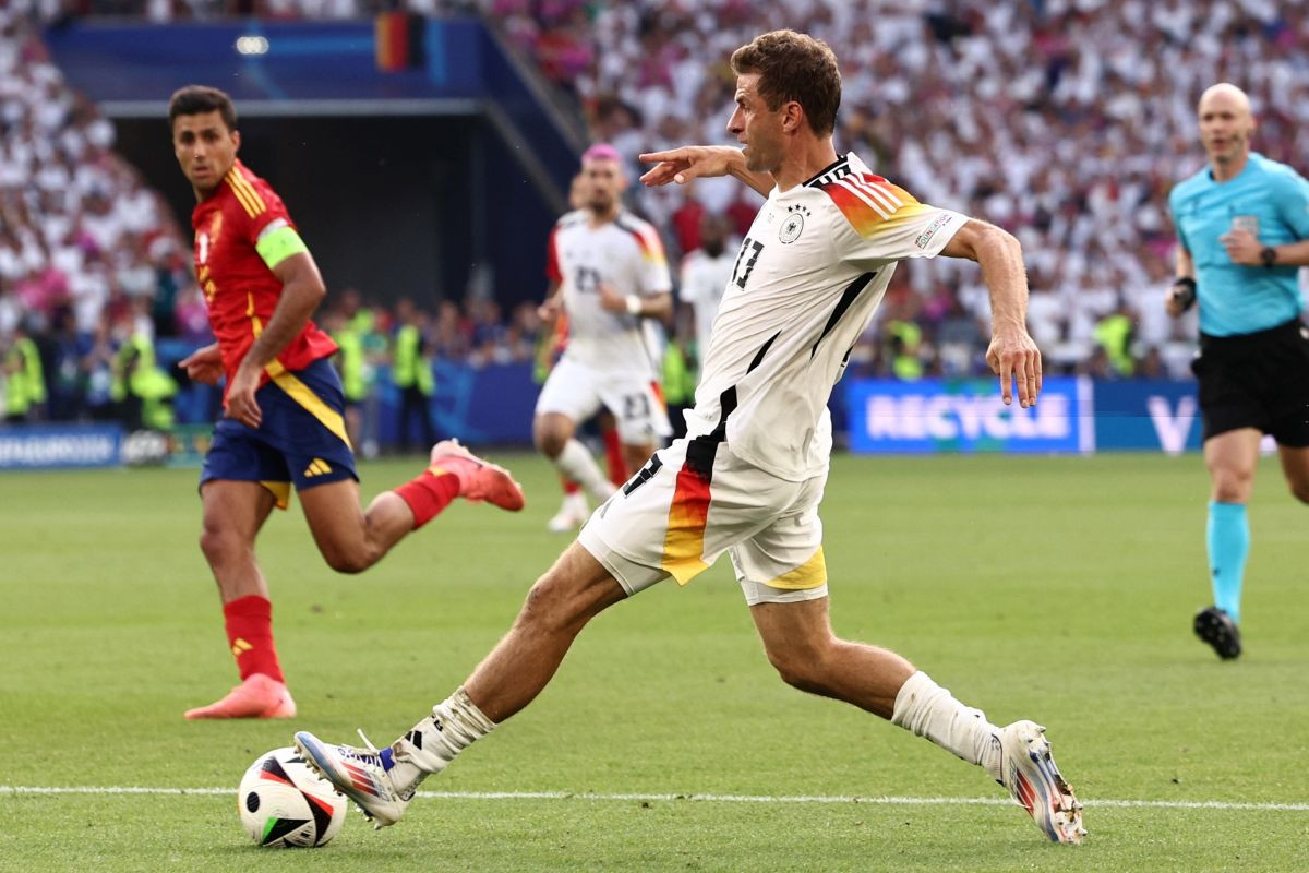 Thomas Muller ne pomišlja na penziju: Fudbal je moja ljubav i strast