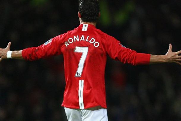 Pet razloga za dolazak Ronalda u United