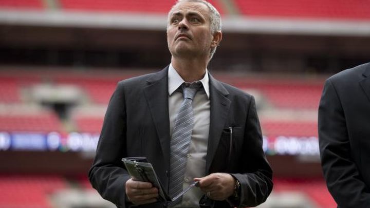 Mourinho odlučio ko će zaigrati u napadu protiv Arsenala