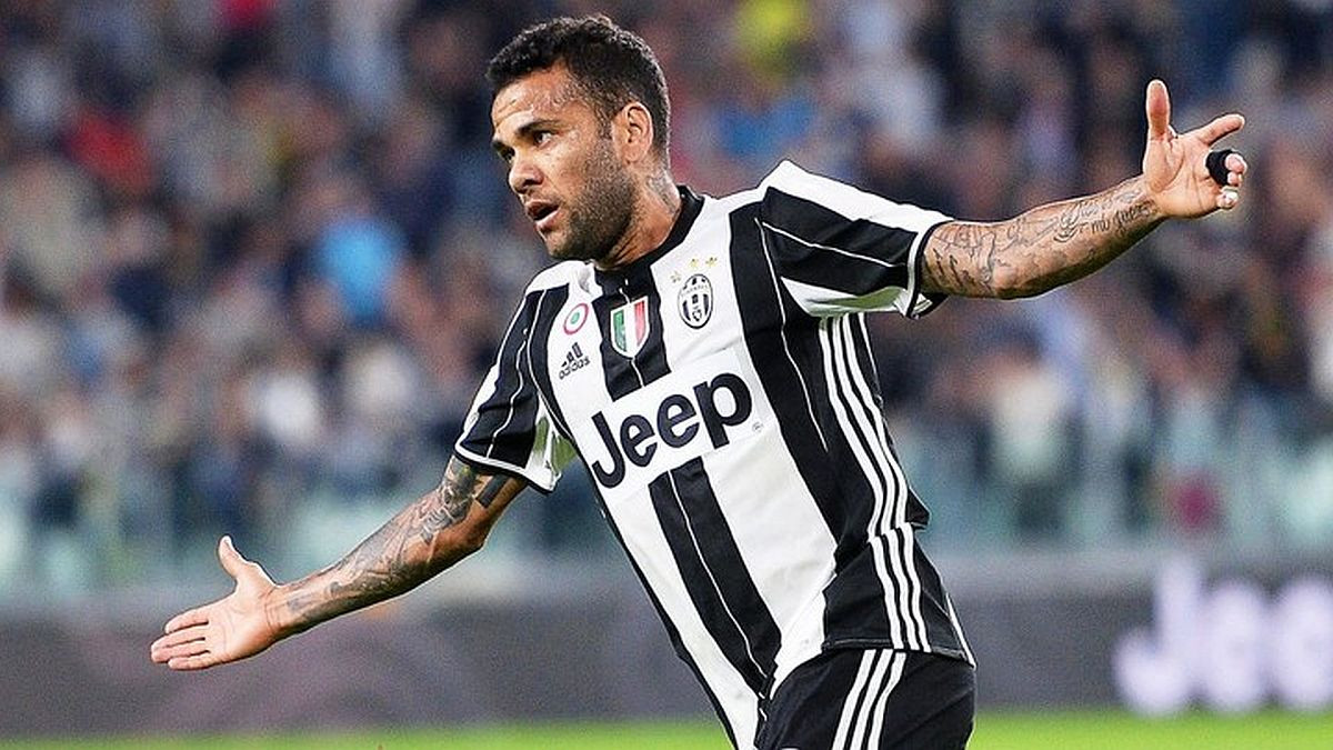 Dani Alves osuo paljbu po Juventusu, tvrdi da je prevaren
