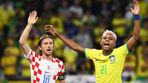 Kaže da je zbog ljubavi odbio Barcelonu i otišao u Real, a onda je objavljeno koliko novca je dobio