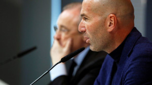 Zidane Perezu: Kada dođem, potpisujemo trojicu, četvorica odmah moraju napustiti Real!