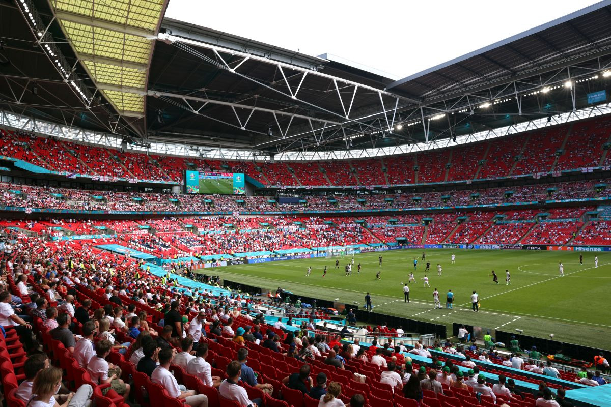 Dramatična i umalo tragična scena na Wembleyu tokom meča Engleske i Hrvatske