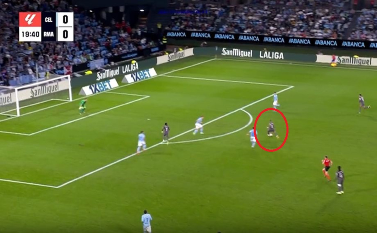 Pravi Kylian Mbappe se vratio: Spektakularan gol Francuza izmamio aplauze i navijača Celte Vigo Pravi Kylian Mbappe se vratio: Spektakularan gol Francuza izmamio aplauze i navijača Celte Vigo