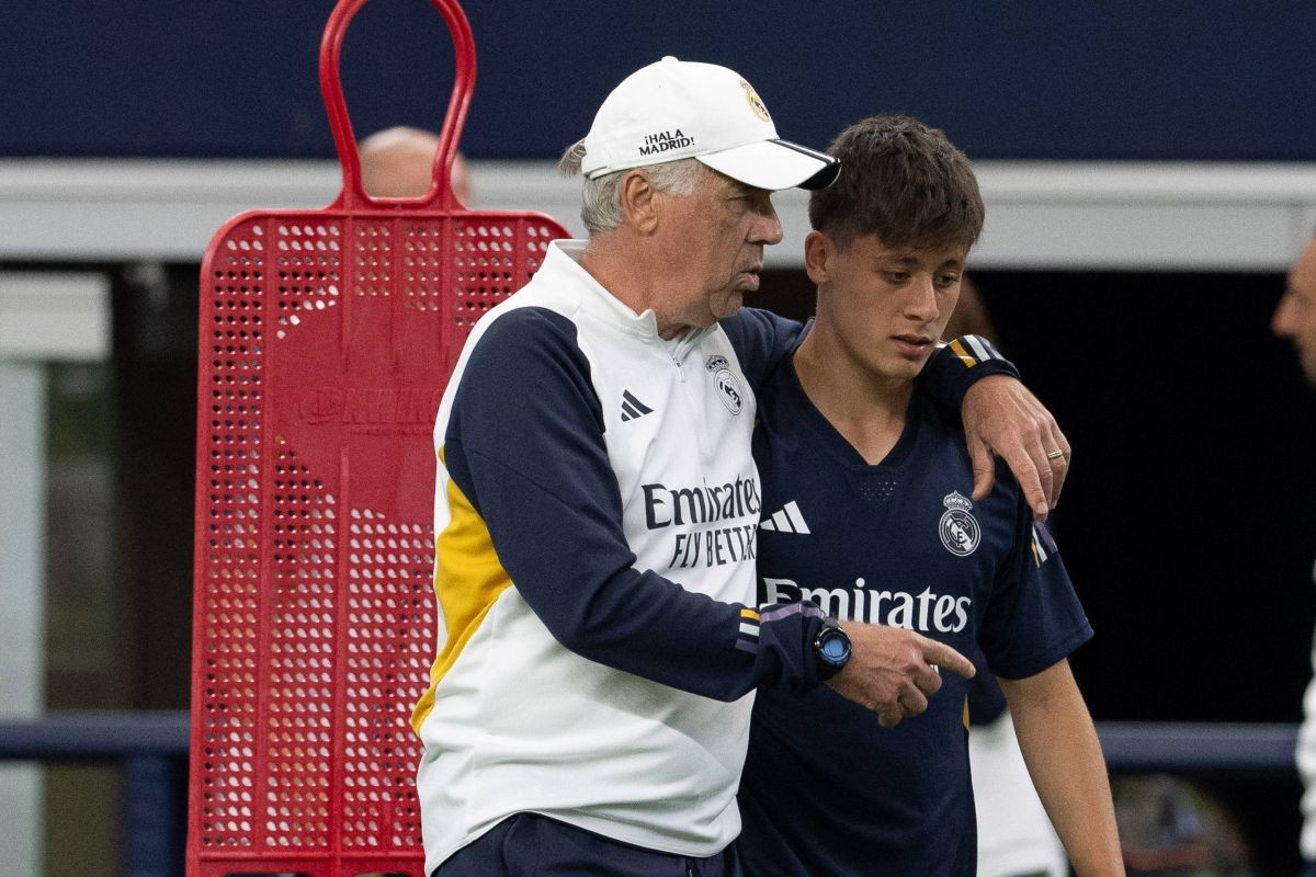 Carlo Ancelotti je bio brutalno iskren prema Ardi Guleru: "Ne igraš zato što..." Carlo Ancelotti je bio brutalno iskren prema Ardi Guleru: "Ne igraš zato što..."