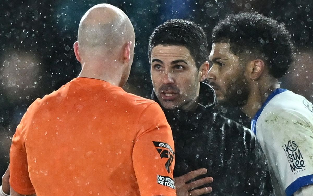 Englezi bruje o penalu Brightona, Arteta stao pred kamere i nije izdržao: "Nikad u životu..." Englezi bruje o penalu Brightona, Arteta stao pred kamere i nije izdržao: "Nikad u životu..."