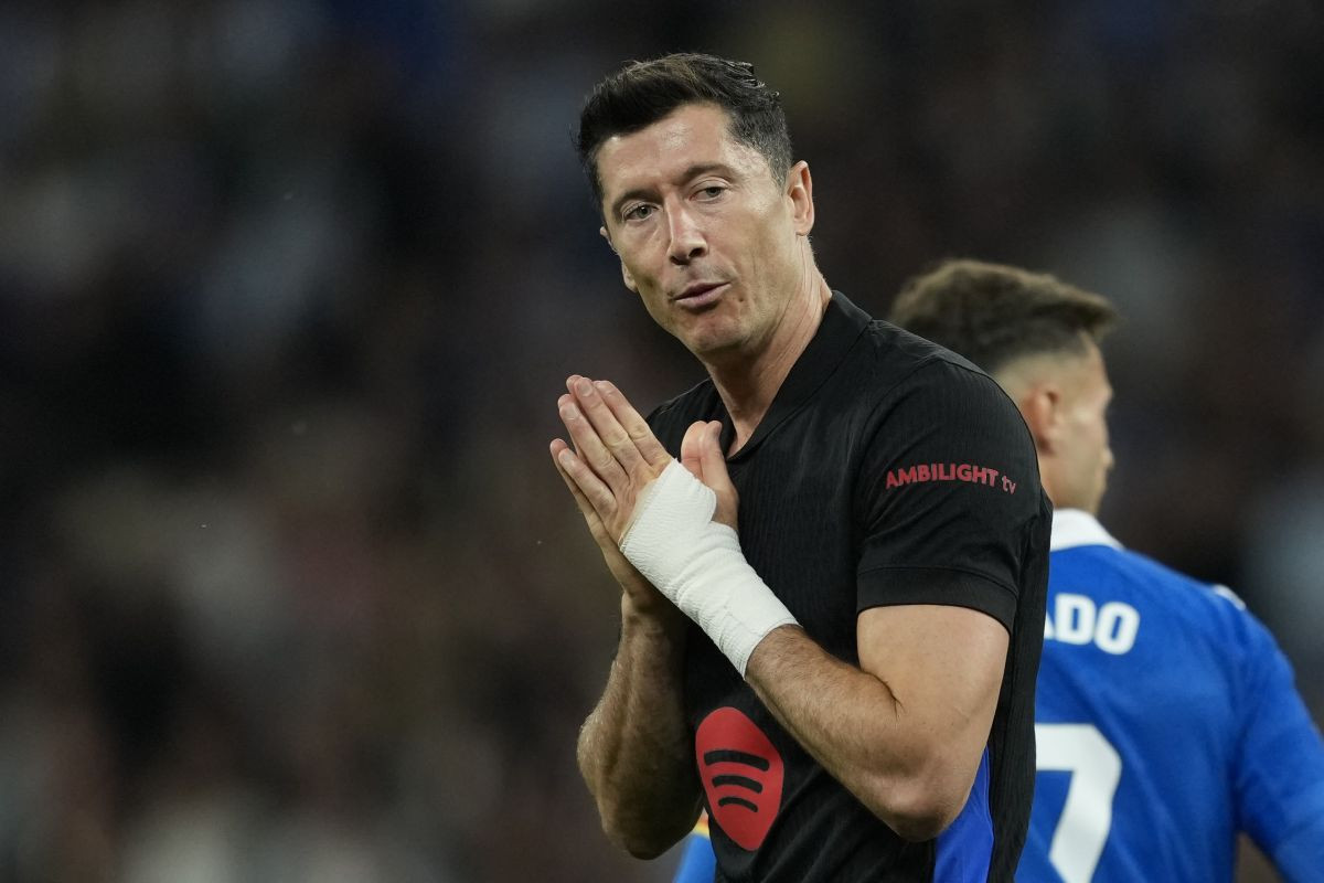Lewandowski je shvatio šta se dešava u Barceloni i već je odlučio gdje će nastaviti karijeru
