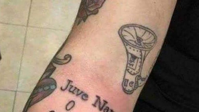 Navijač Napolija se sada žestoko kaje zbog tetovaže