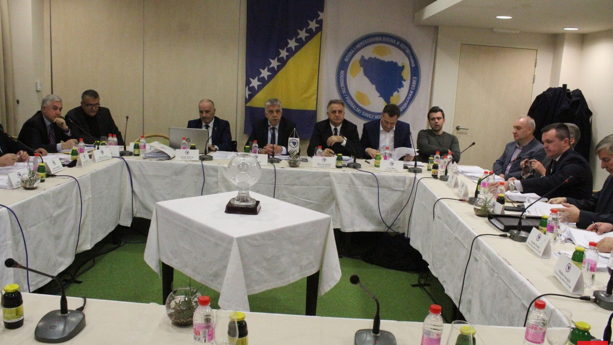 Danas pada odluka o broju stranaca i sistemu takmičenja Premijer lige Danas pada odluka o broju stranaca i sistemu takmičenja Premijer lige