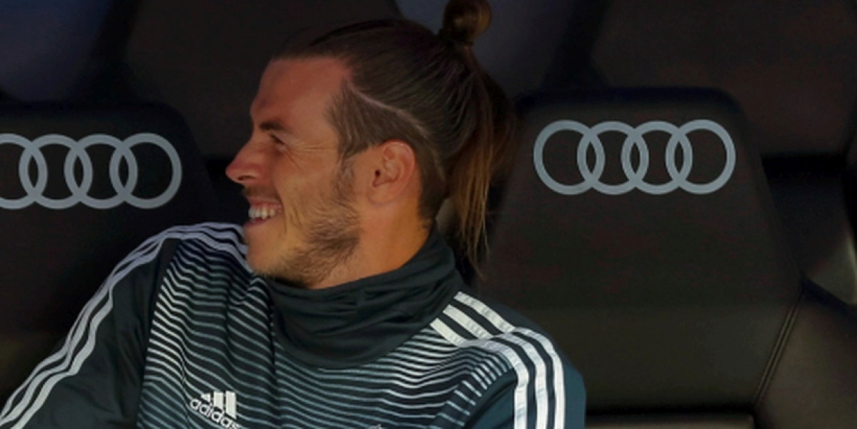 Real gubi, Bale umire od smijeha na klupi