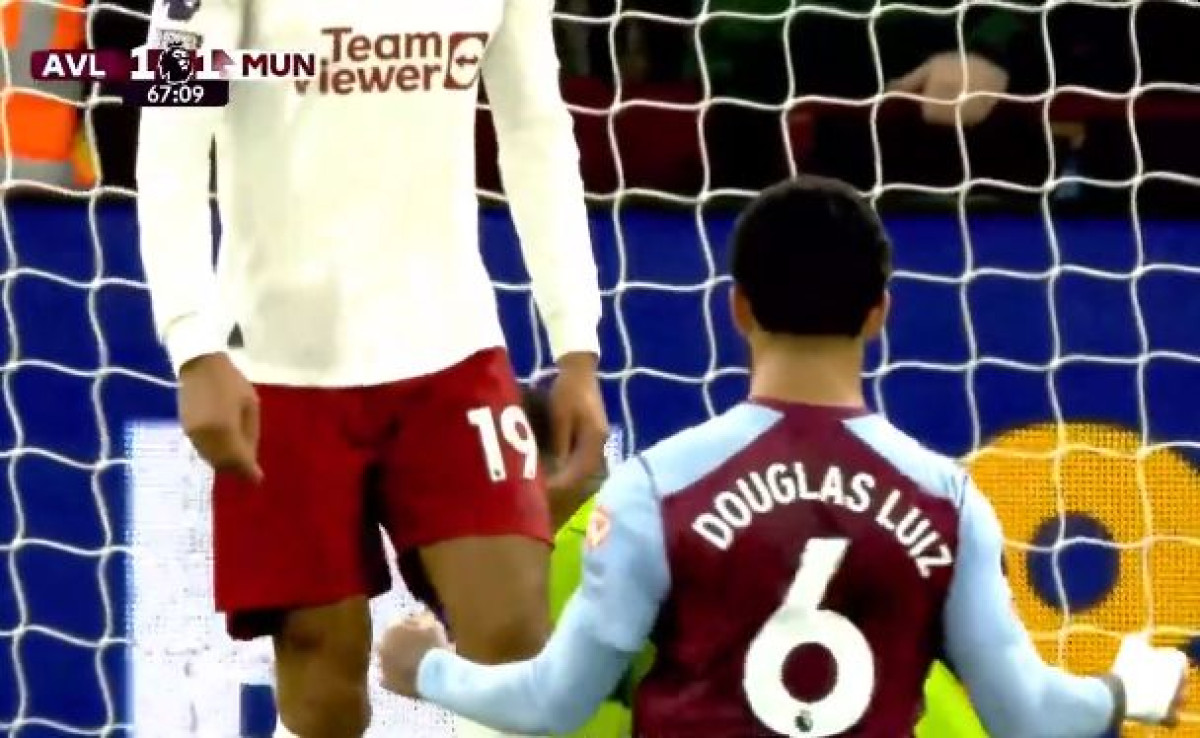 Douglas Luiz na sramotan način slavio gol ispred Onane, pa ga stigla najbrutalnija moguća osveta