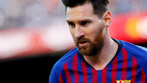 Šef La Lige obradovao navijače Barcelone: "Odlazak Busquetsa početak je Messijevog povratka"