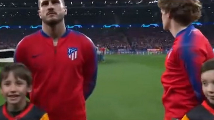 Sada je jasno zašto se Griezmann okrenuo tokom intoniranja himne: U pitanju je stari razlog