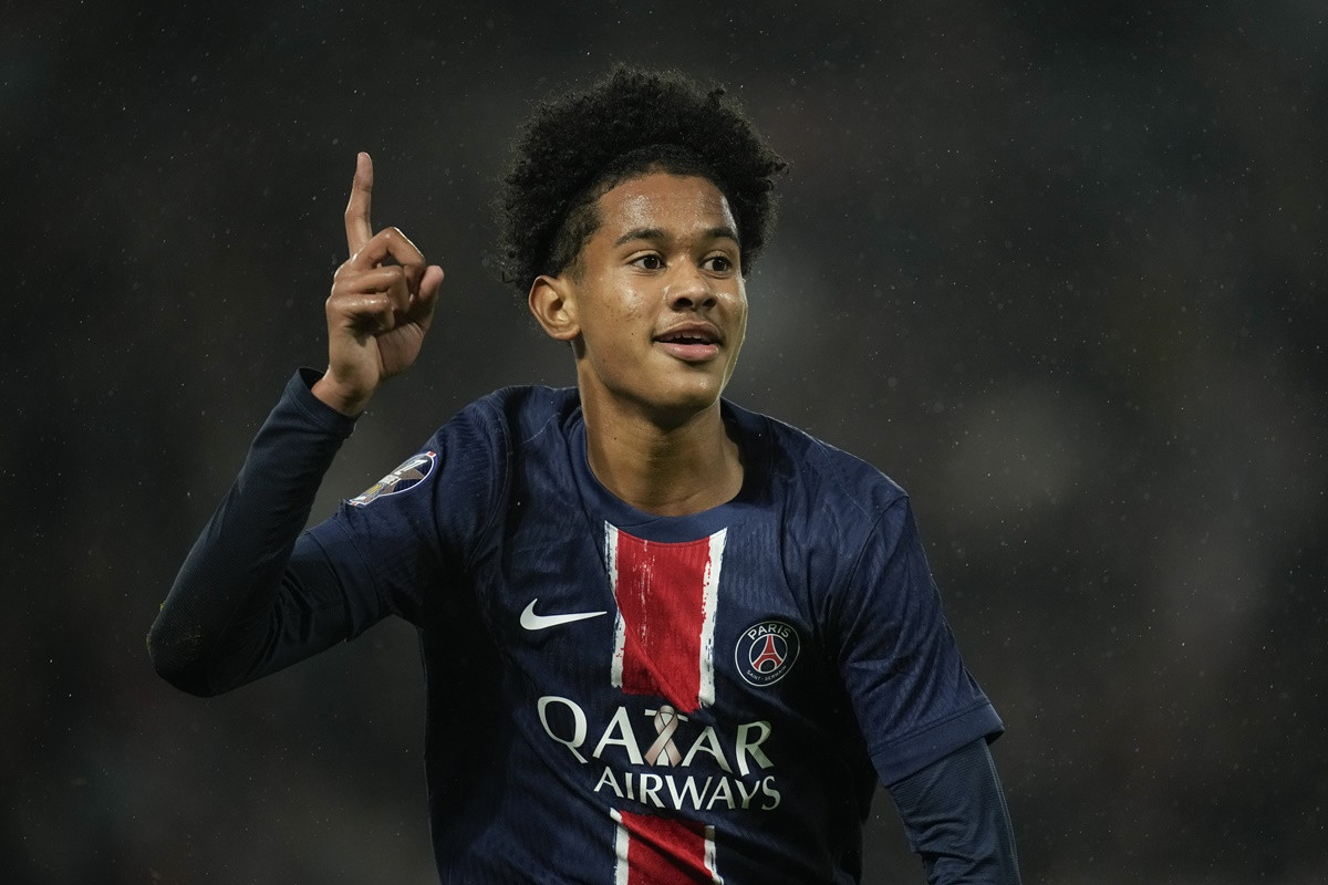 Ma kakav Kylian Mbappe!? Na veliku scenu u dresu PSG-a stupilo je novo čudo od djeteta