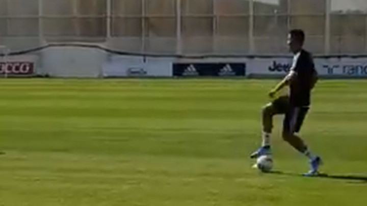 Video s treninga Juventusa pokazuje da je Ronaldo 'nedodirljiv'