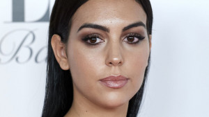 Georgina Rodriguez pozirala u bikiniju za naslovnicu italijanskog magazina