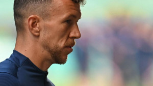 Navijači Arsenala nakon 7:1 pobjede nad PSV-om masovno dijele izjavu Perišića i sprdaju se s njim