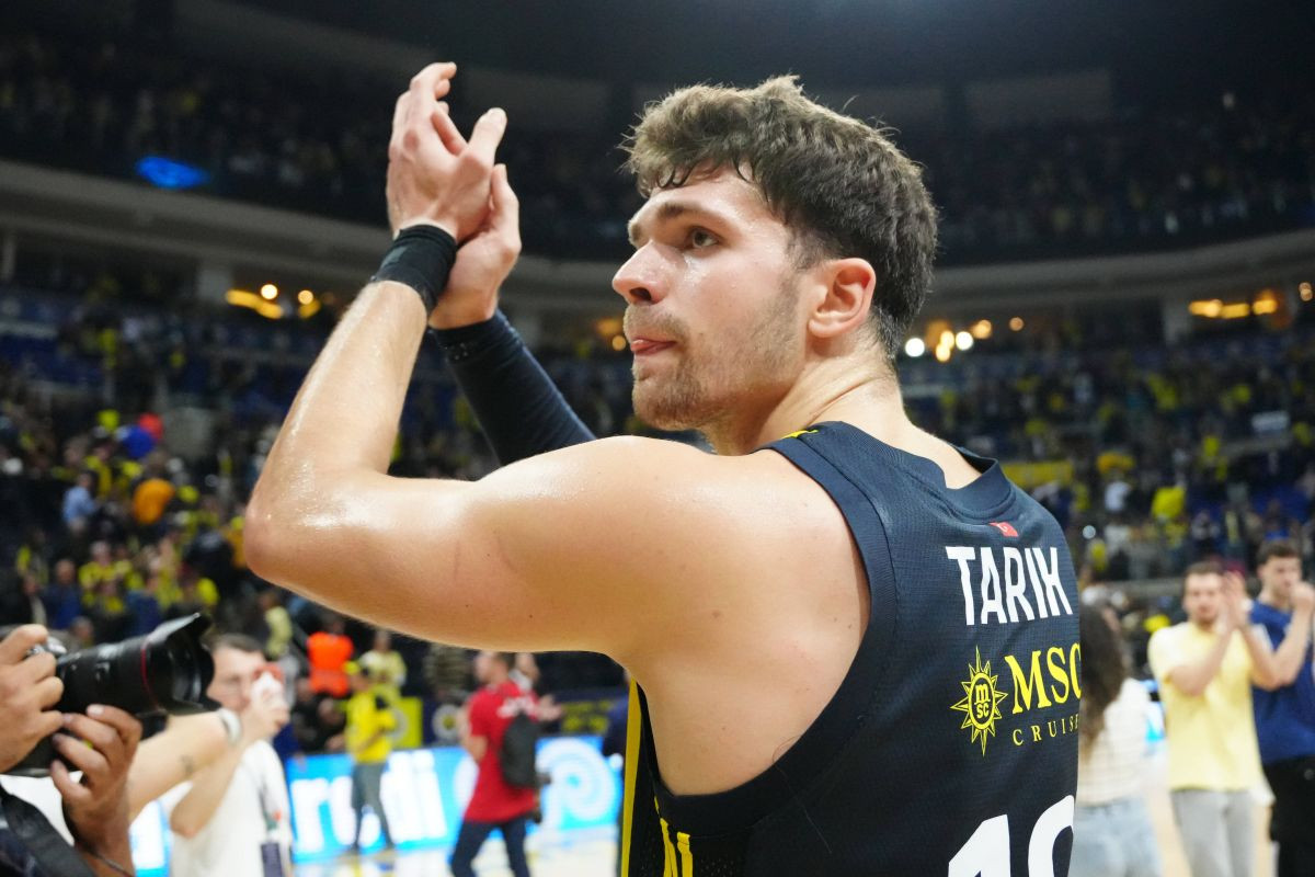 Još jedan Bosanac u najjačoj ligi svijeta: Tarik Biberović ide u NBA! Još jedan Bosanac u najjačoj ligi svijeta: Tarik Biberović ide u NBA!