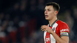 Neočekivan transfer: Anel Ahmedhodžić ipak u najjačoj ligi svijeta?