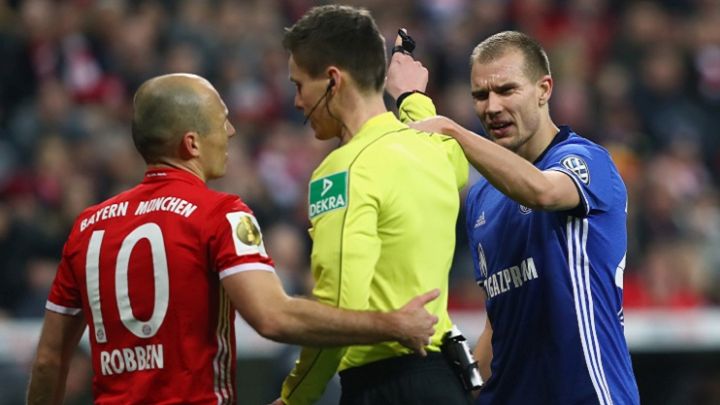 Robben molio suca da ne isključi protivničkog igrača