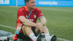 Sportskom direktoru Bayerna stigao SMS od velike zvijezde: "Izvinite, ali već sam odlučio"