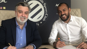 Najstariji igrač Liga petice potpisao novi ugovor 