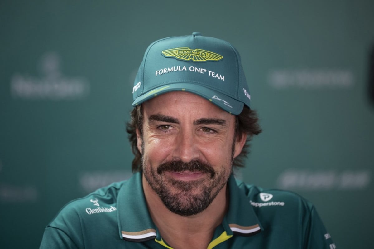 Alonso poručio: "Ako Aston Martin pogodi sa bolidom, 2026. bi mogla biti.." Alonso poručio: "Ako Aston Martin pogodi sa bolidom, 2026. bi mogla biti.."