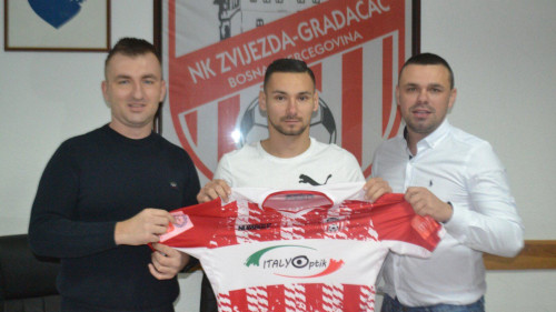 Rastoka potpisao za Zvijezdu!