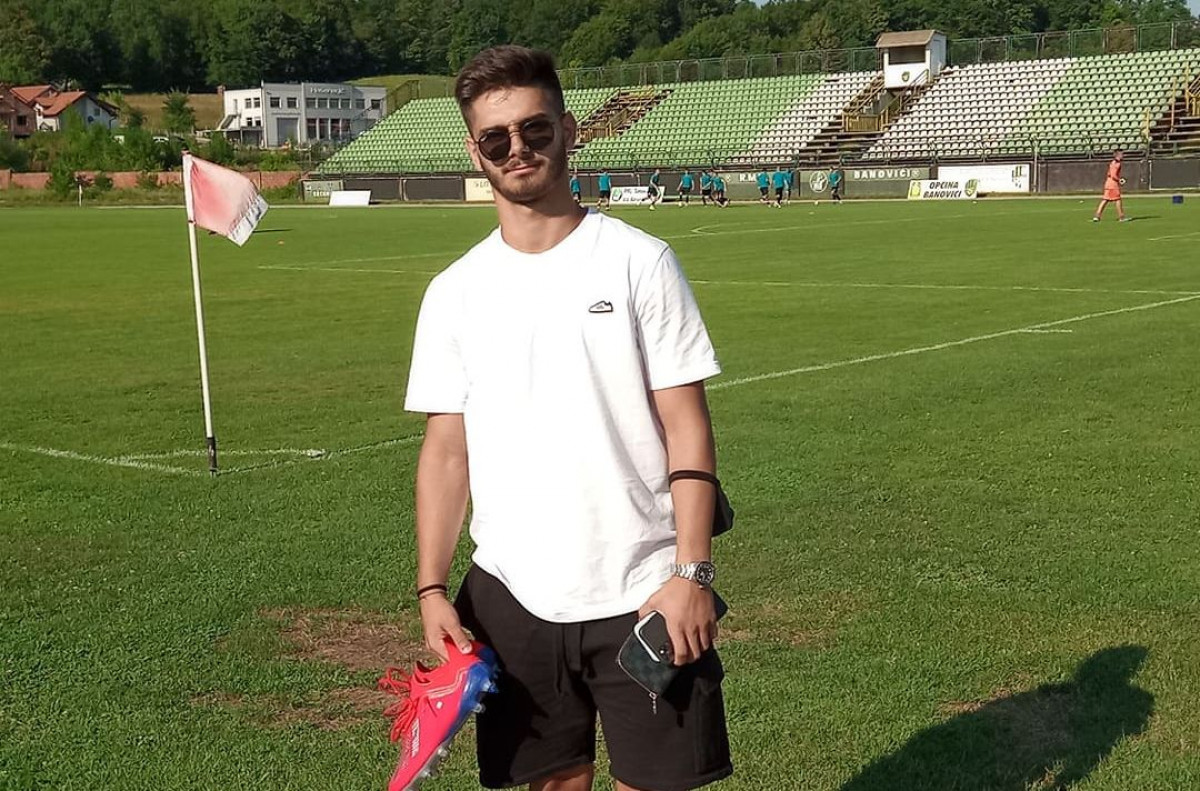 Ajdin Hasić stigao na odmor  i prati prijateljski meč dva bh. kluba