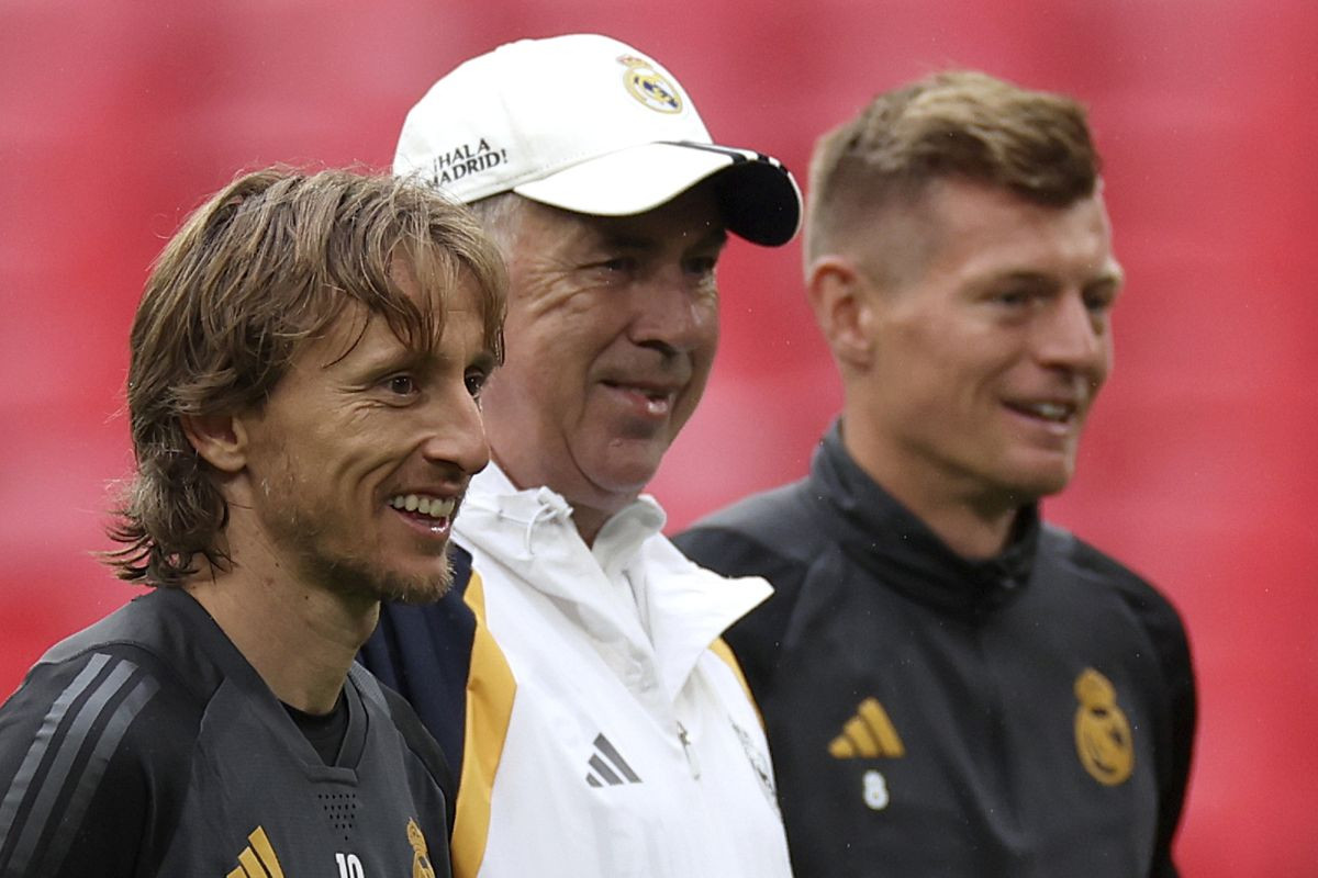 Navijačima Reala svanulo zbog Kroosovih riječi: "Kada Modrić ode..." Navijačima Reala svanulo zbog Kroosovih riječi: "Kada Modrić ode..."