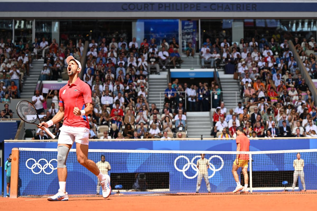 Atomski tenis u Parizu i dokaz ko je najveći u historiji: Novak Đoković Srbiji donio novo zlato! Atomski tenis u Parizu i dokaz ko je najveći u historiji: Novak Đoković Srbiji donio novo zlato!