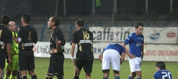 Olimpic spremio poklone