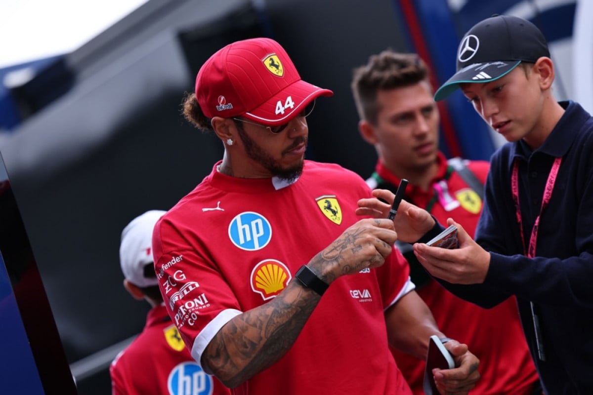 Hamilton i Ferrari pod pritiskom: "Sljedeće godine mora uspjeti" Hamilton i Ferrari pod pritiskom: "Sljedeće godine mora uspjeti"