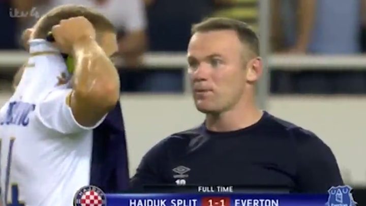 Rooney dao dres Radoševiću, a potom ga rastužio