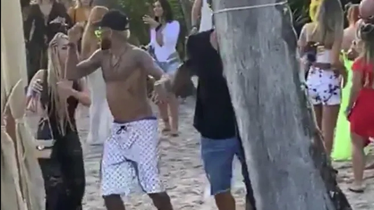 Pijan i debeo: Neymar se maksimalno opustio za praznike Pijan i debeo: Neymar se maksimalno opustio za praznike