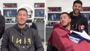 Hazard došao na šišanje, a kada je vidio čime ga je frizer ogrnuo odmah je to skinuo sa sebe